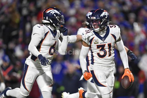 Lutz is good on second chance with 36yard field goal in Broncos' 2422